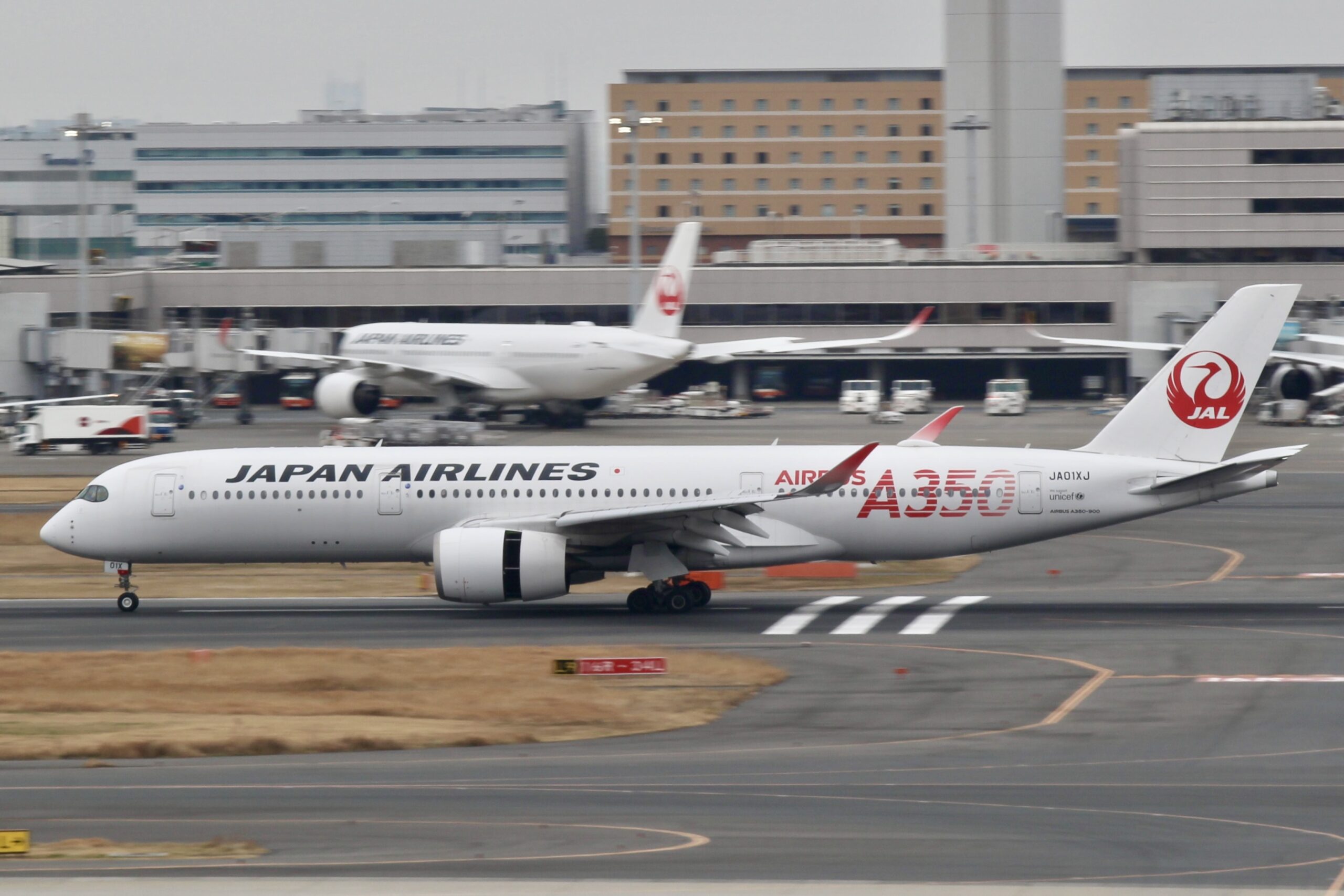 JA01XJ 挑戦のレッド