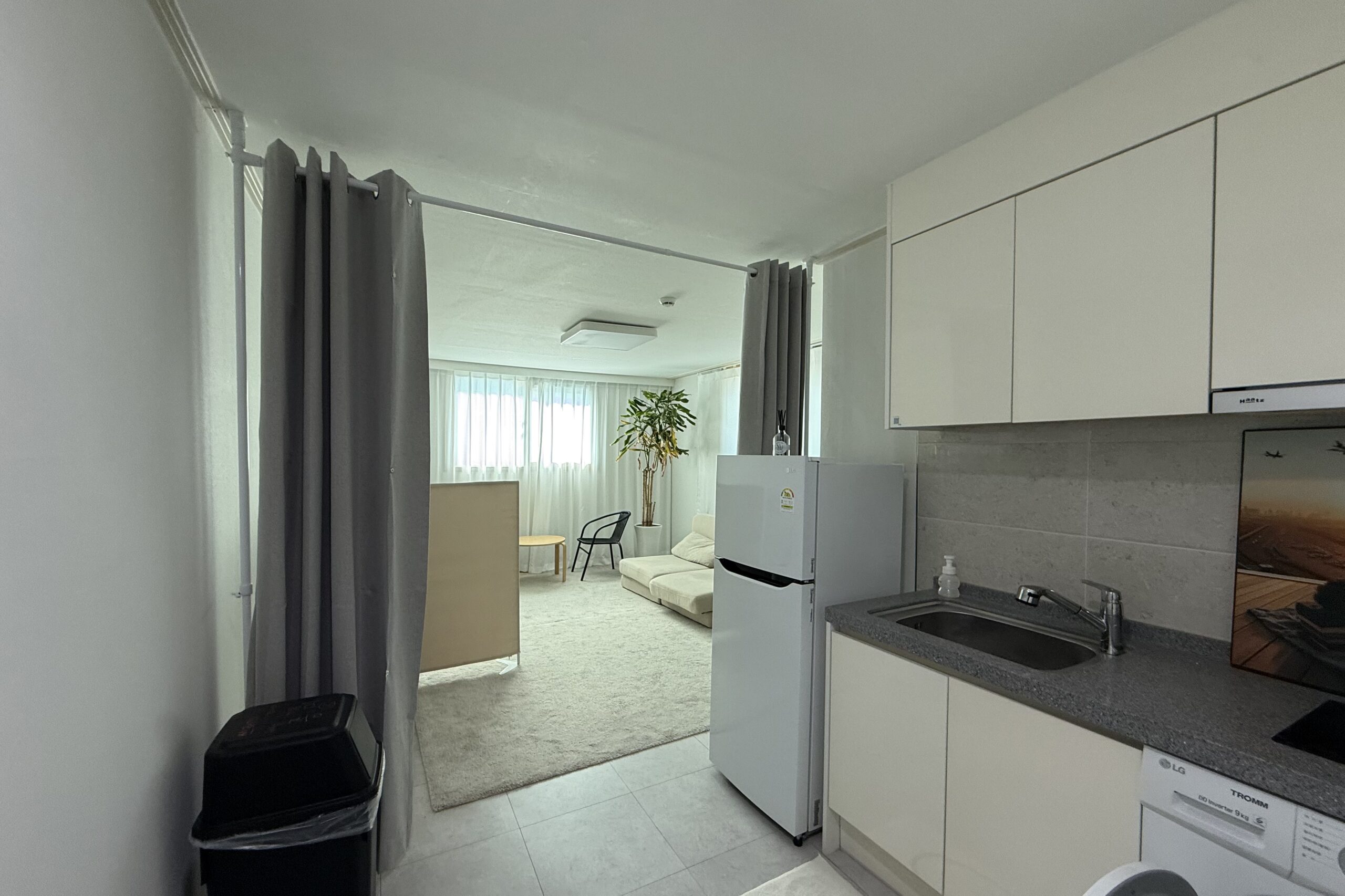 AIR RE-FRESH 共用休憩スペース