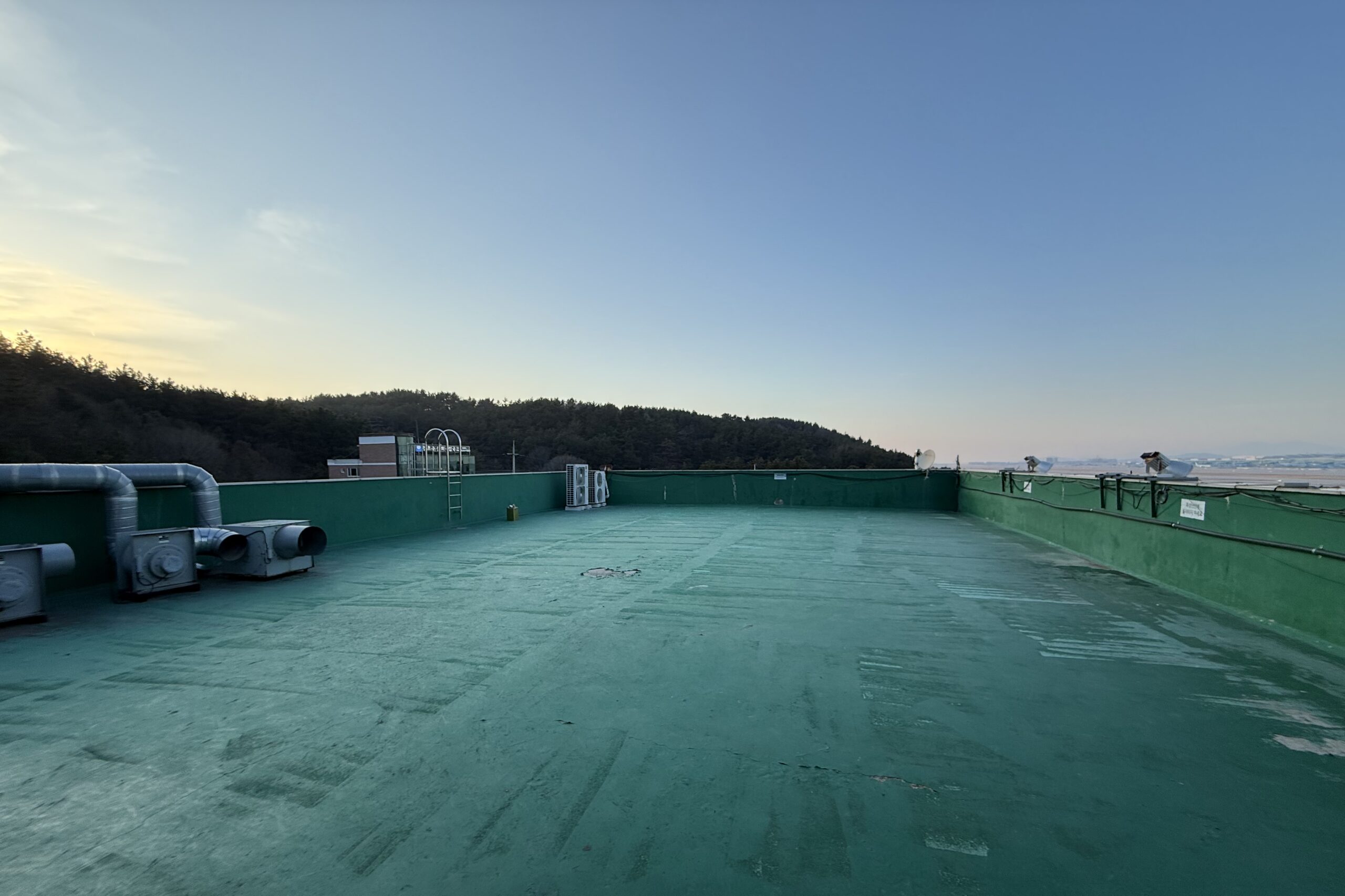 해송쌈밥 屋上 空港方向②